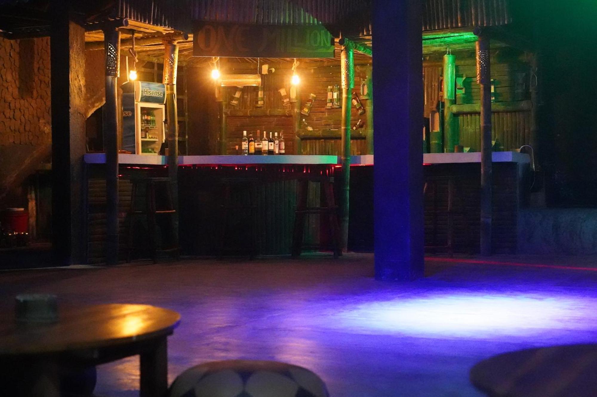 Hostel Ceylon Happy Laugh - Ella Exterior foto